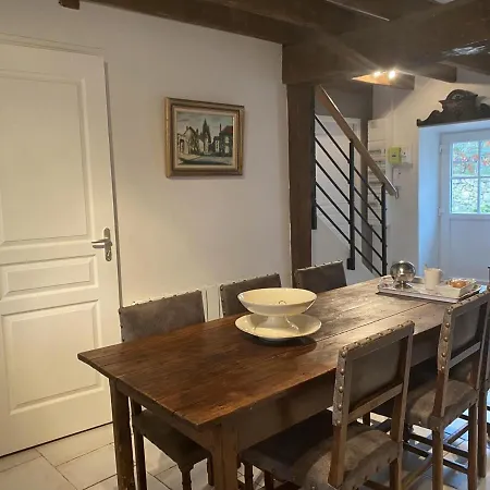 Charmante Fermette Renovee Avec Wifi, Parking Et Animaux Acceptes - Fr-1-489-407 Feriehus Saint-Priest-d'Andelot