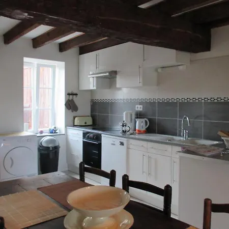 Charmante Fermette Renovee Avec Wifi, Parking Et Animaux Acceptes - Fr-1-489-407 Feriehus